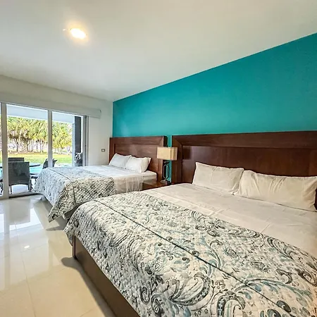 Mareazul Beach Resort